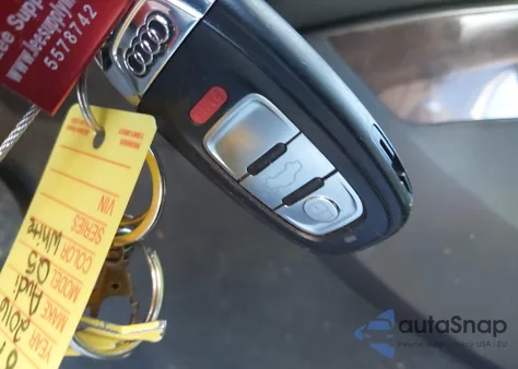 2016 Audi Q5 2.0T Premium z USA, uszkodzony, nr VIN WA1L2AFP2GA028012